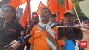 Buruh Urungkan Demo di Istana, Fokus Gedung DPR