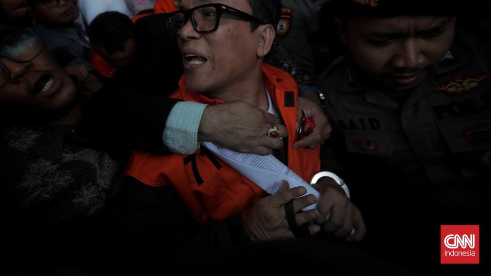 Land Cruiser Noel Disita KPK, Dua Mobil Lain Diburu