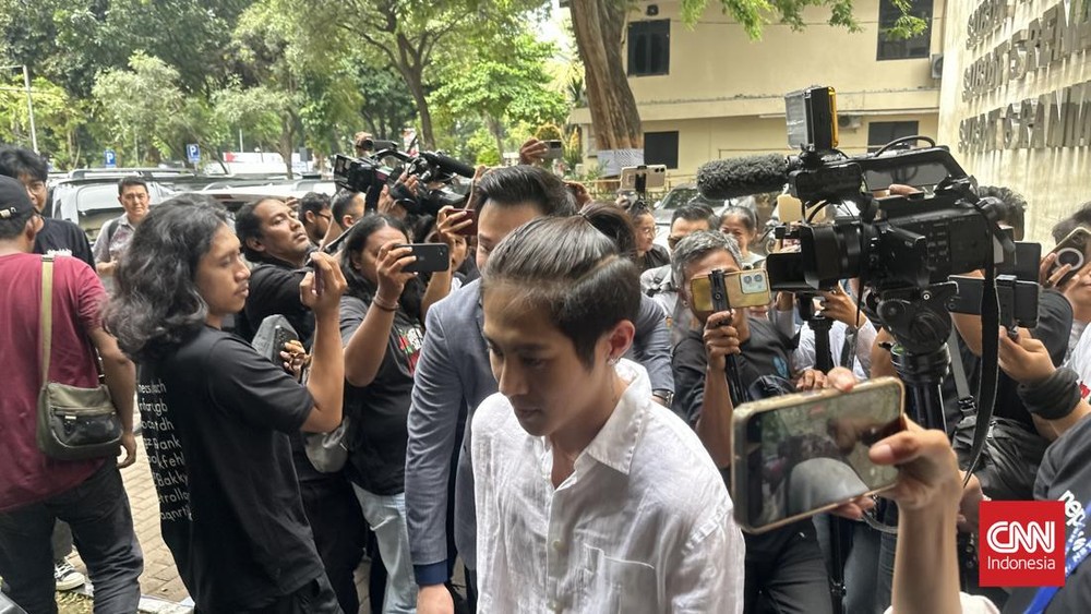 DJ Panda Diperiksa Polisi Terkait Ancaman Erika Carlina